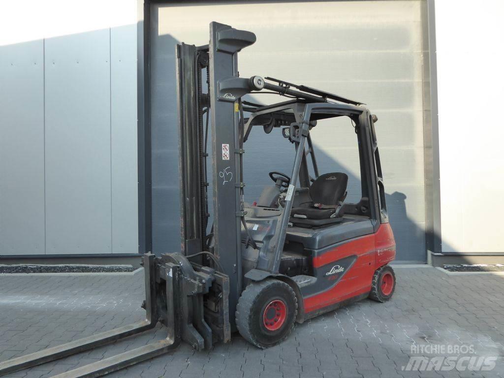 Linde E30-01 Електрически вилични кари-повдигачи