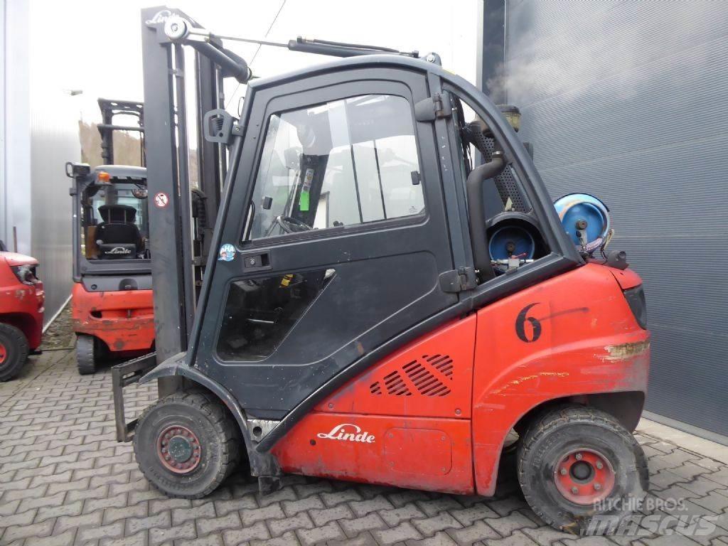 Linde H25T-01 Камиони с АГУ