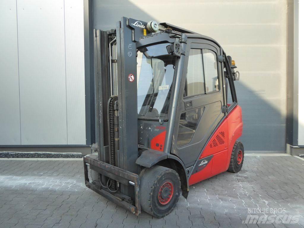 Linde H25T-02 Камиони с АГУ