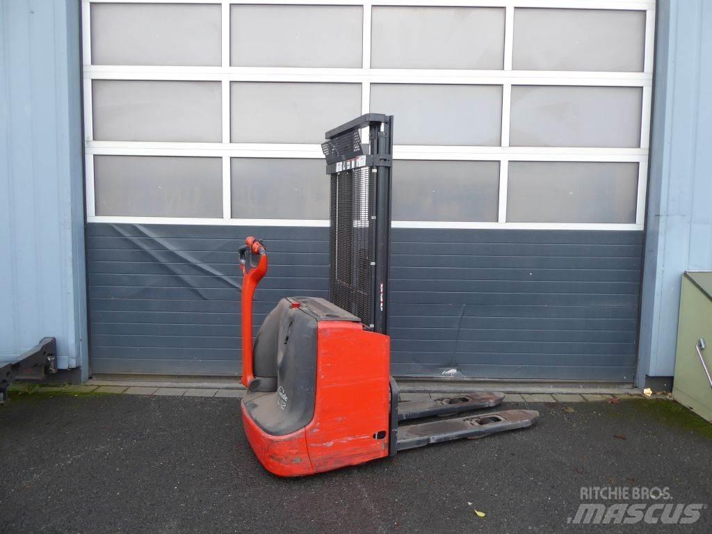Linde L12L Колички високоповдигачи с теглич