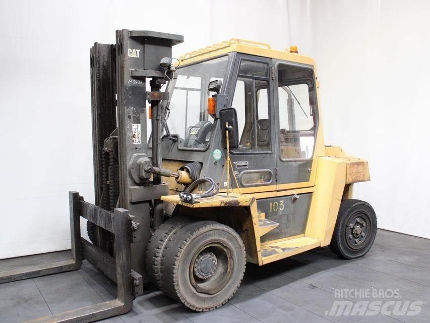 CAT DP 60 Дизелови камиони