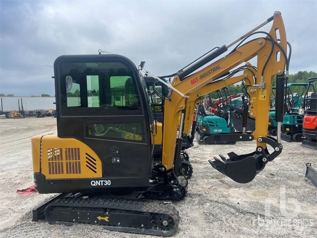 AGT QNT30 Мини екскаватори < 7 т