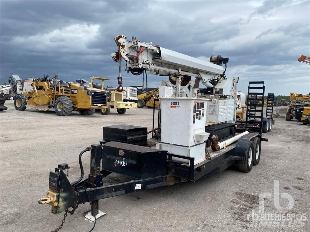 Altec DB37 Камиони с подвижни сондажни кули
