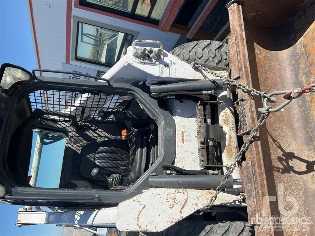 Bobcat S530 Мини товарачи
