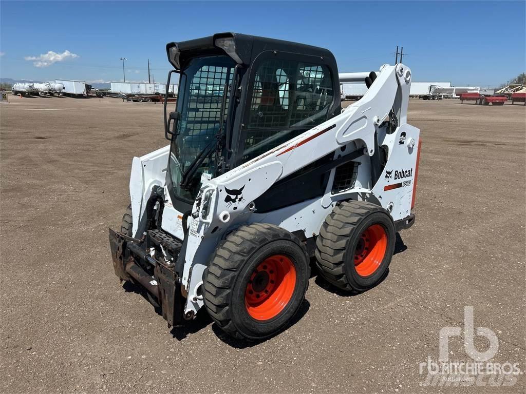 Bobcat S590 Мини товарачи
