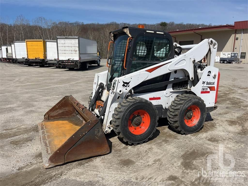 Bobcat S740 Мини товарачи
