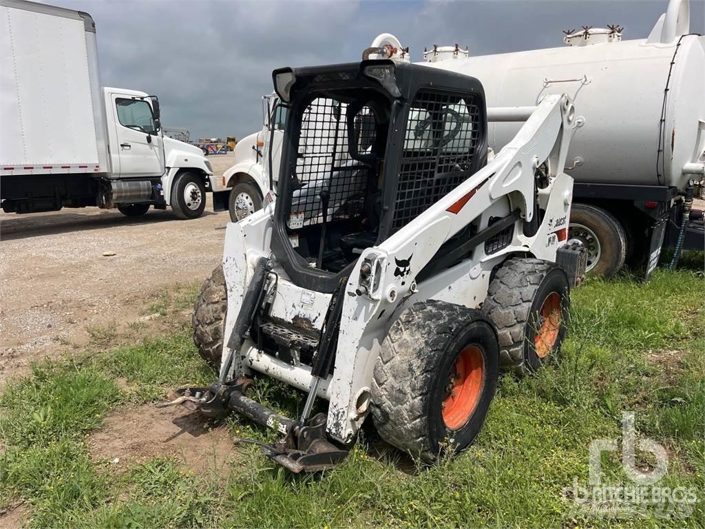 Bobcat S740 Мини товарачи
