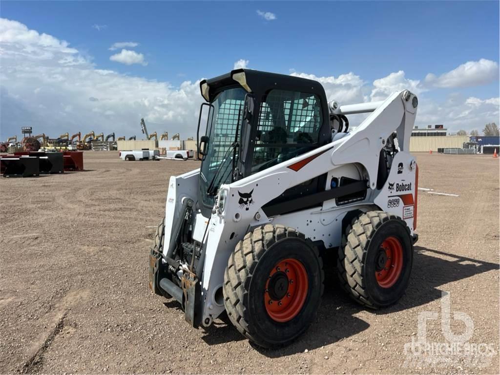 Bobcat S850 Мини товарачи
