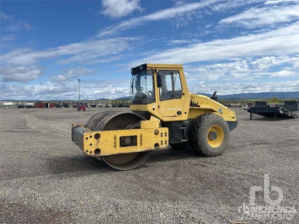Bomag BW211 D40 Уплътнители за почва
