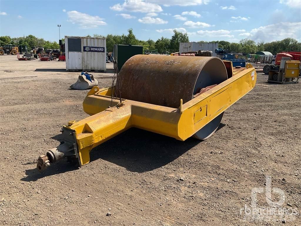 Bomag Towable Уплътнители за почва
