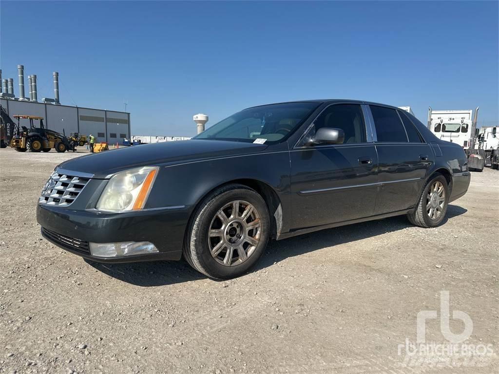 Cadillac DTS Коли