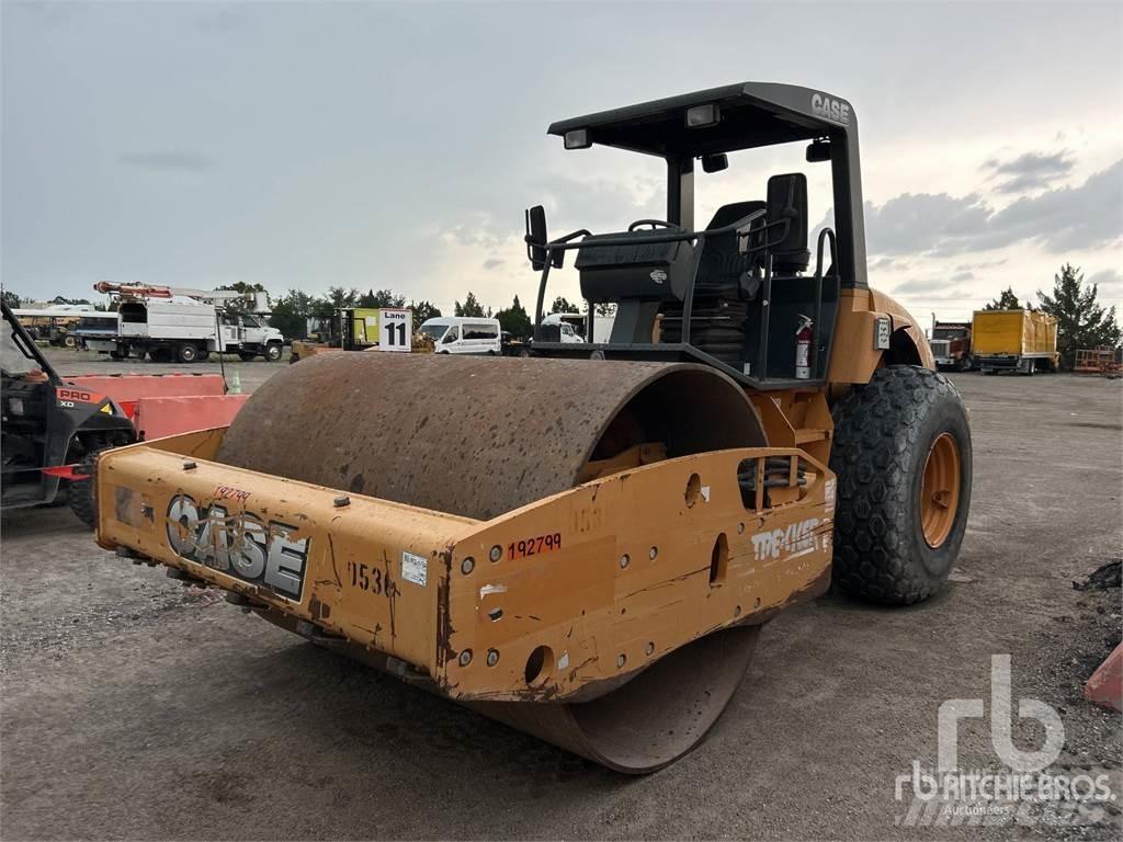 CASE SV212 Уплътнители за почва
