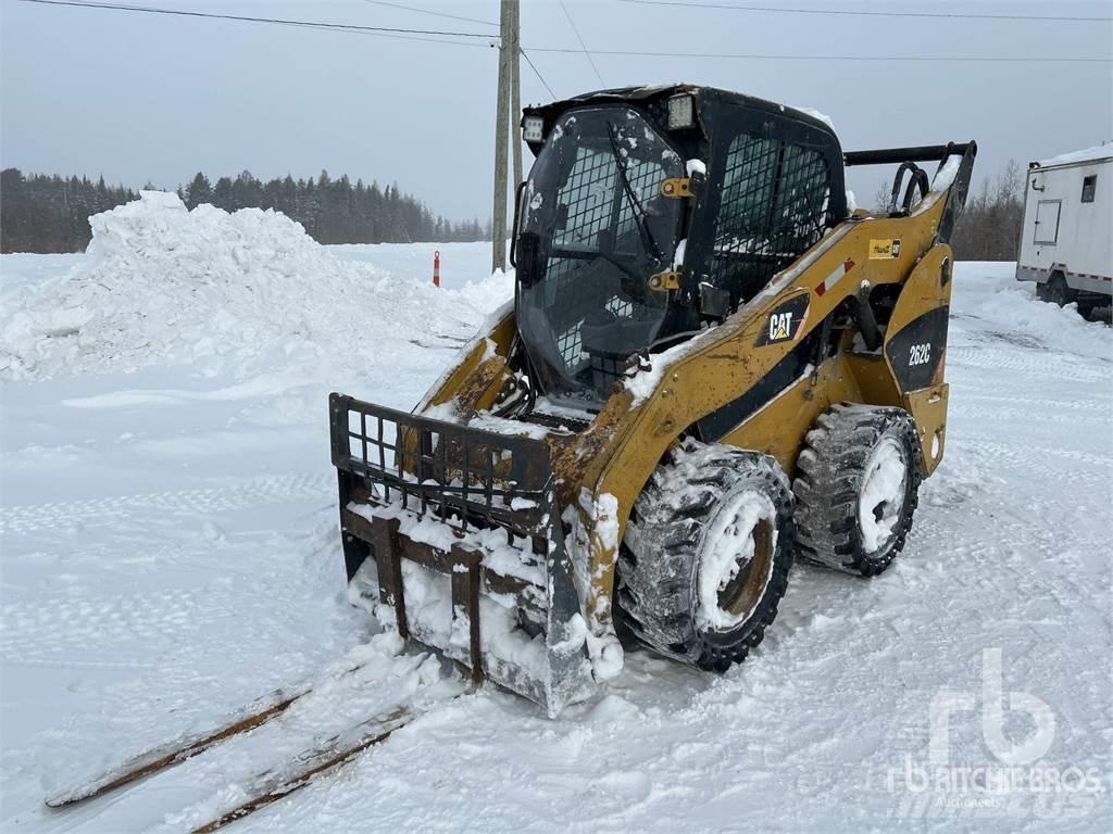 CAT 262C Мини товарачи
