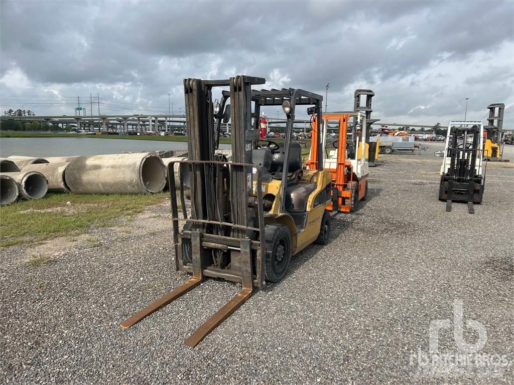 CAT 2PD5000 Дизелови камиони