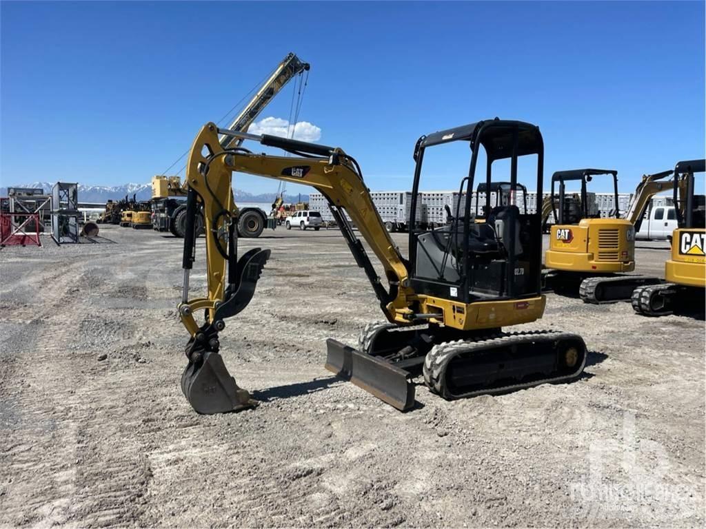 CAT 302.7DC1TH Мини екскаватори < 7 т