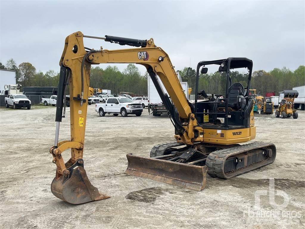 CAT 305CR Средни екскаватори 7т - 12т