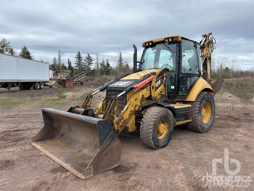 CAT 420F IT Товарач със заден ексватор