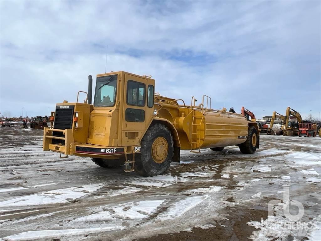 CAT 621F Цистерни за вода
