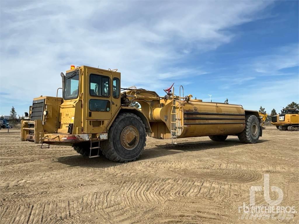 CAT 627F Цистерни за вода
