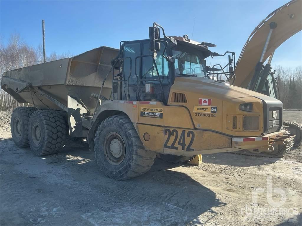 CAT 735 Дъмпери/моторни превозни средства