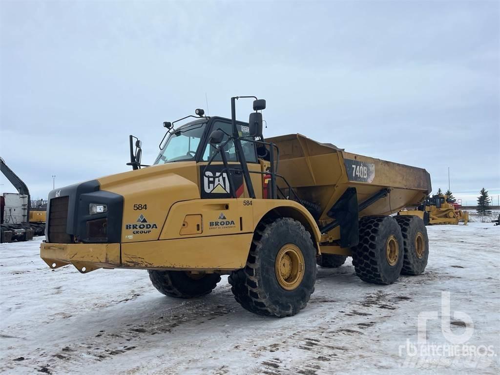 CAT 740B Дъмпери/моторни превозни средства