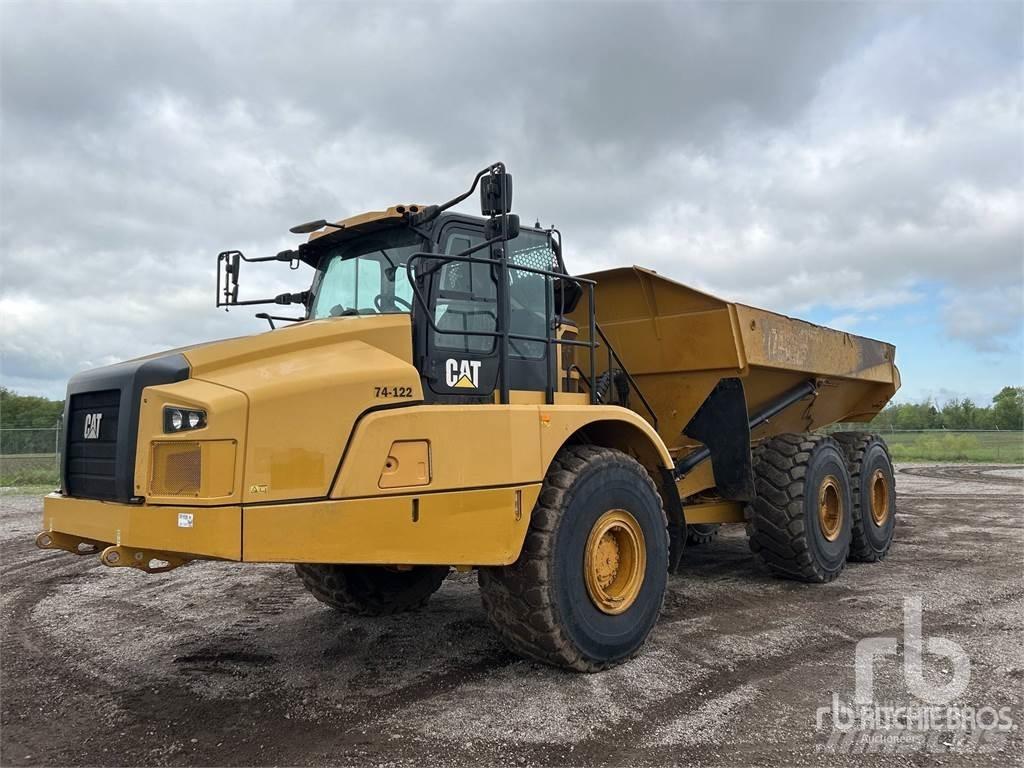CAT 745 Дъмпери/моторни превозни средства