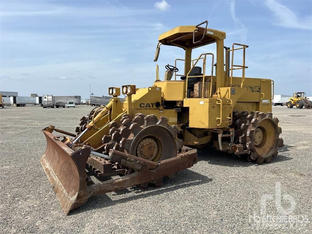 CAT 815B Машини за опаковане на отпадъци