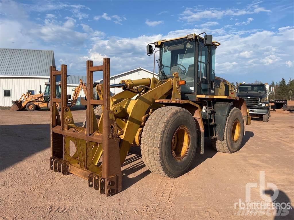 CAT 938G Колесни товарачи