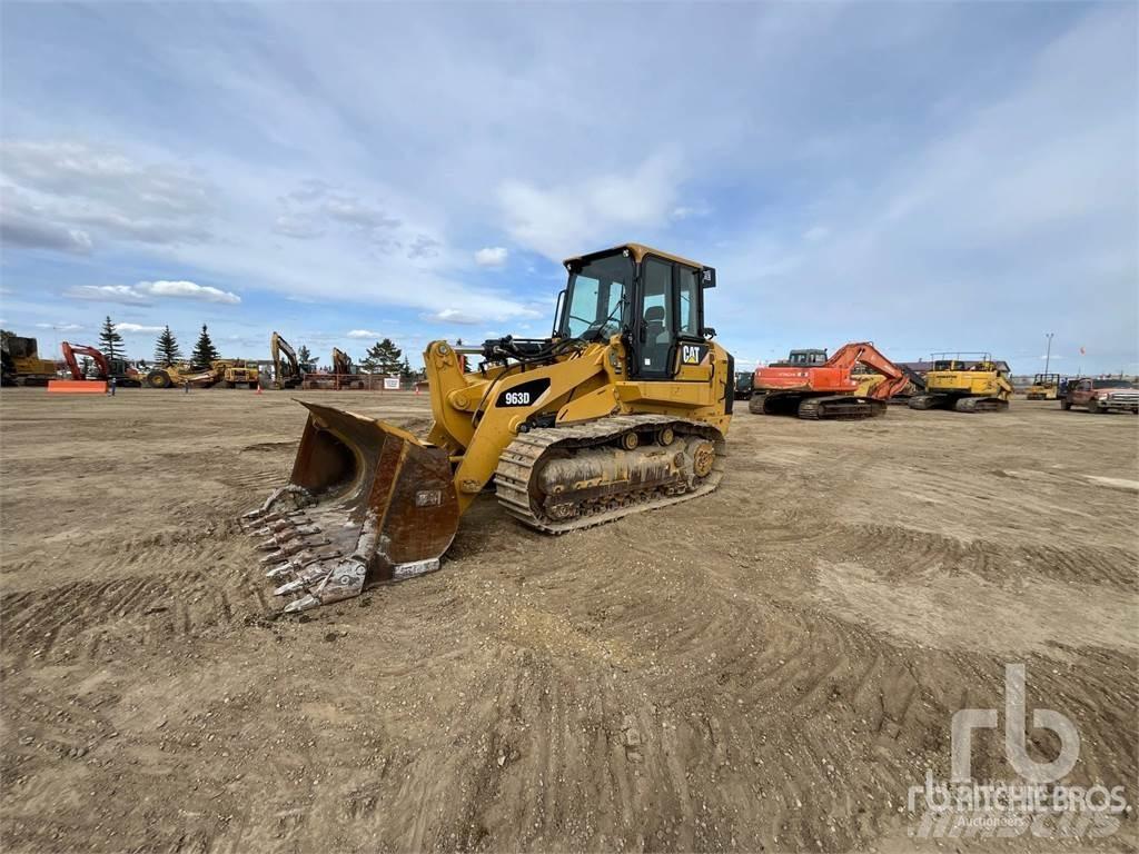 CAT 963D Верижен товарач