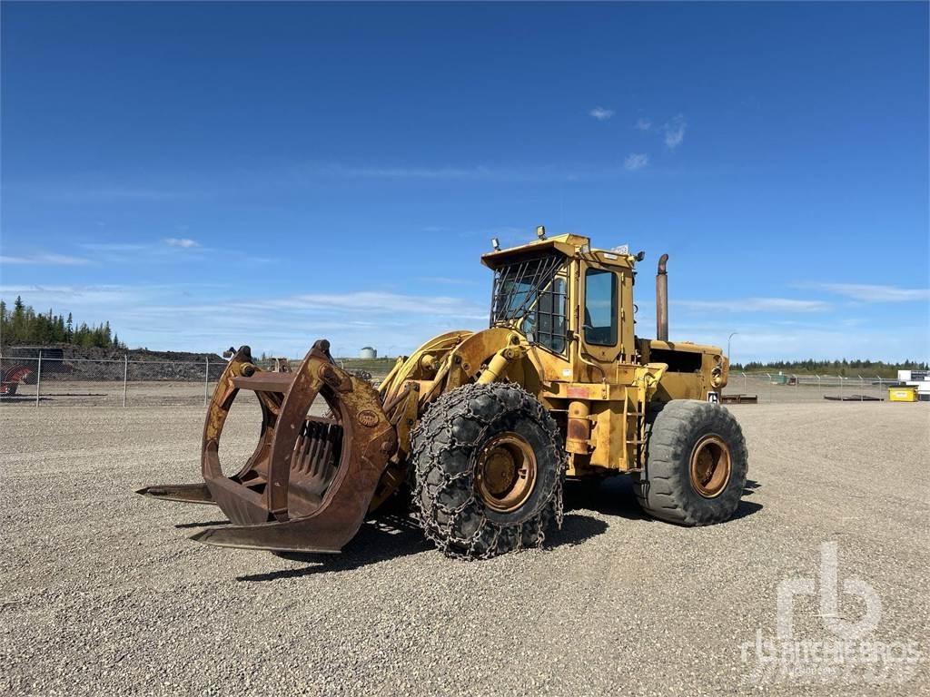 CAT 966C Колесни товарачи