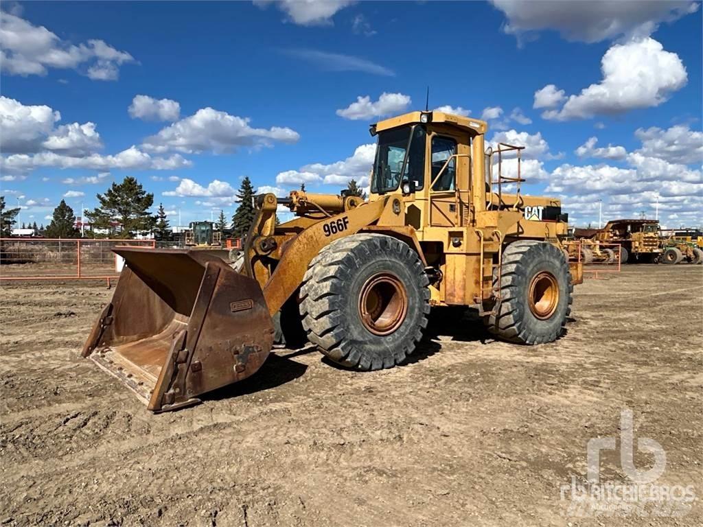 CAT 966F Колесни товарачи