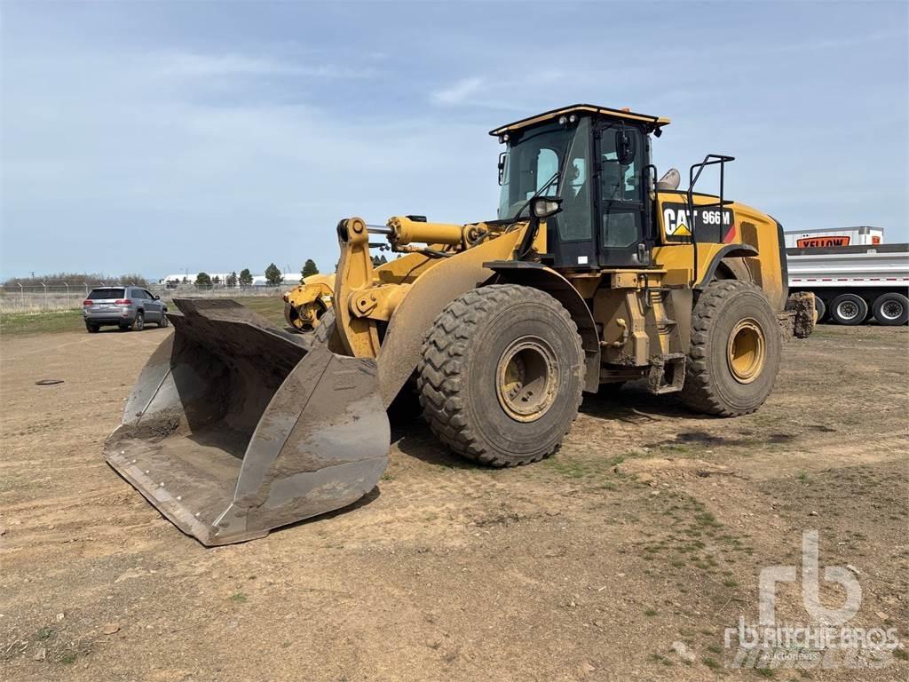 CAT 966M Колесни товарачи
