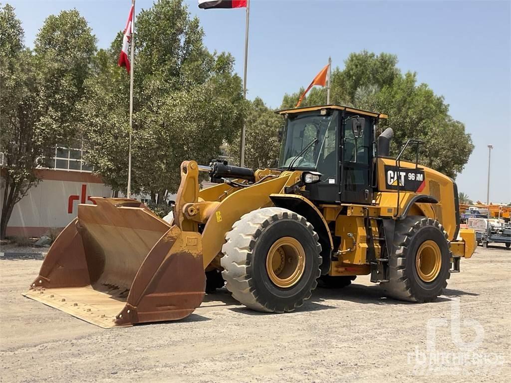 CAT 966M Колесни товарачи