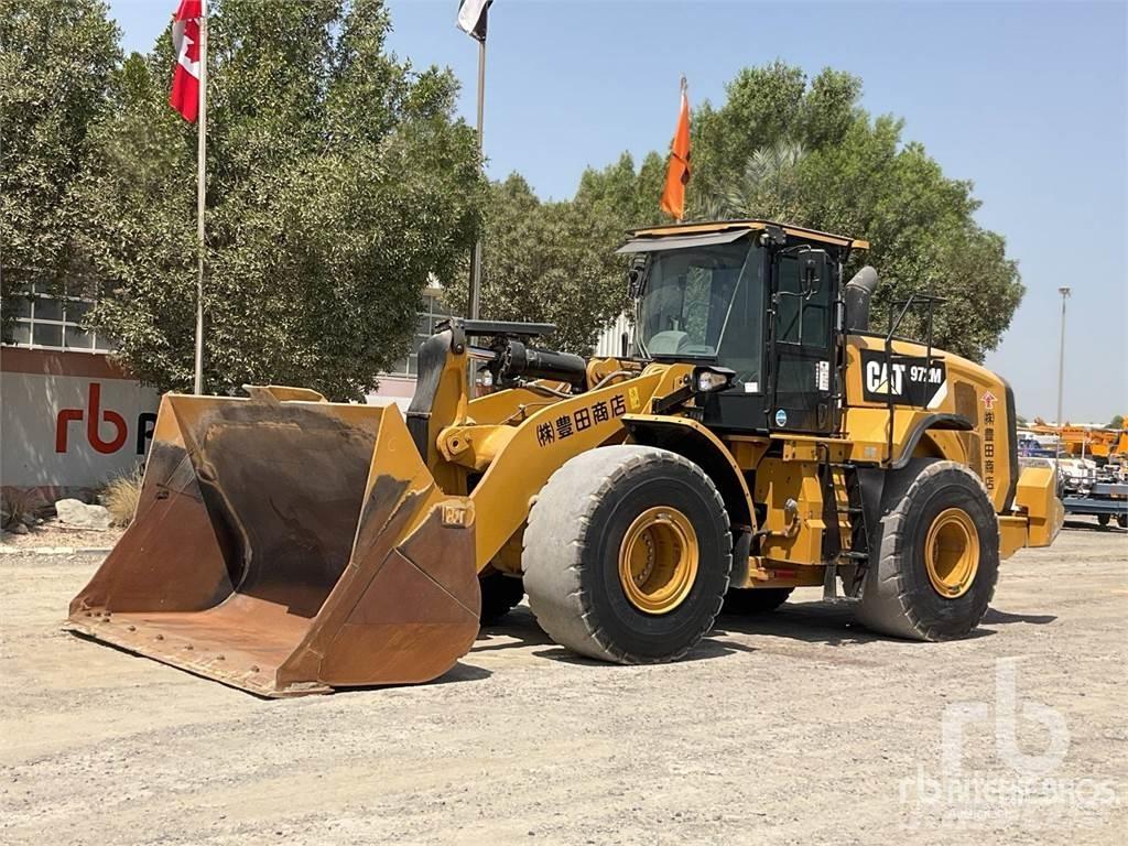 CAT 972M Колесни товарачи
