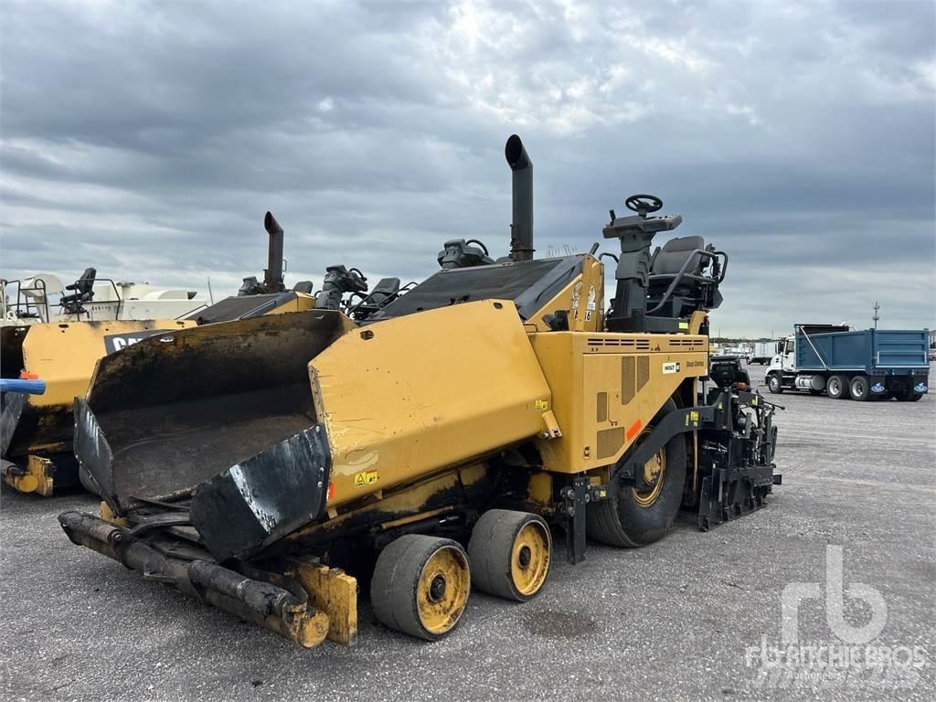 CAT AP1000F Машини за асфалт