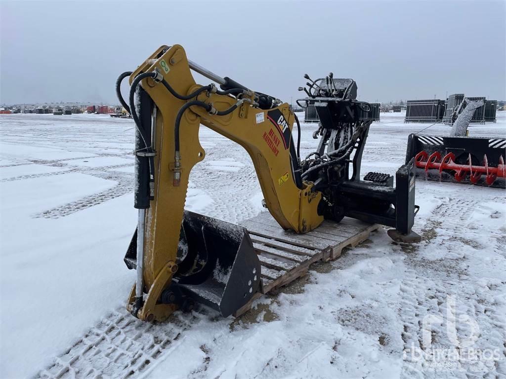 CAT BH160 Товарачи със заден ескаватор