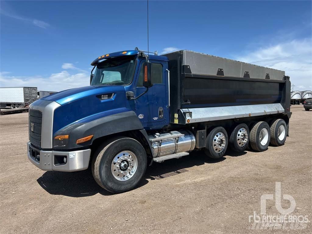 CAT CT660S SBA Самосвал