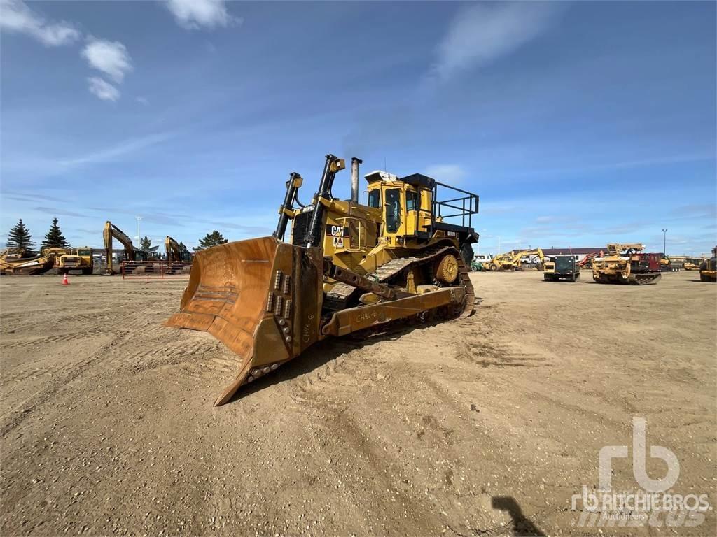 CAT D10N Верижни булдозери

