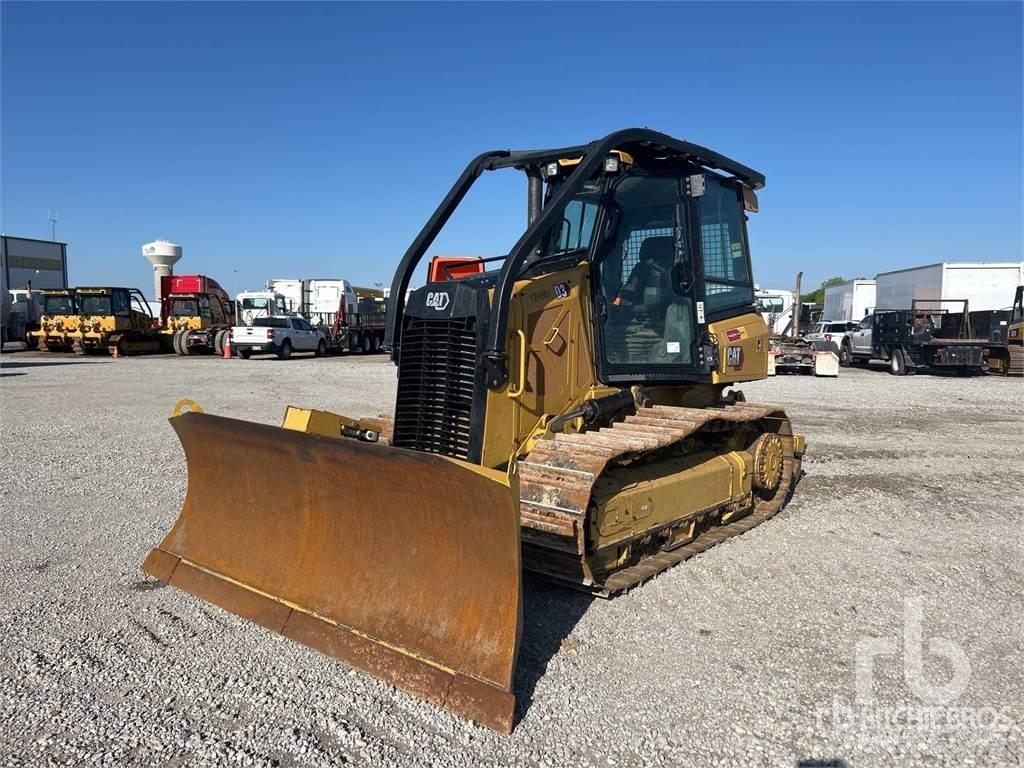 CAT D3 Верижни булдозери
