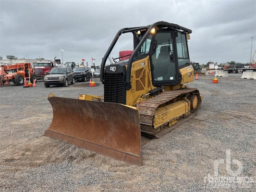 CAT D3 Верижни булдозери
