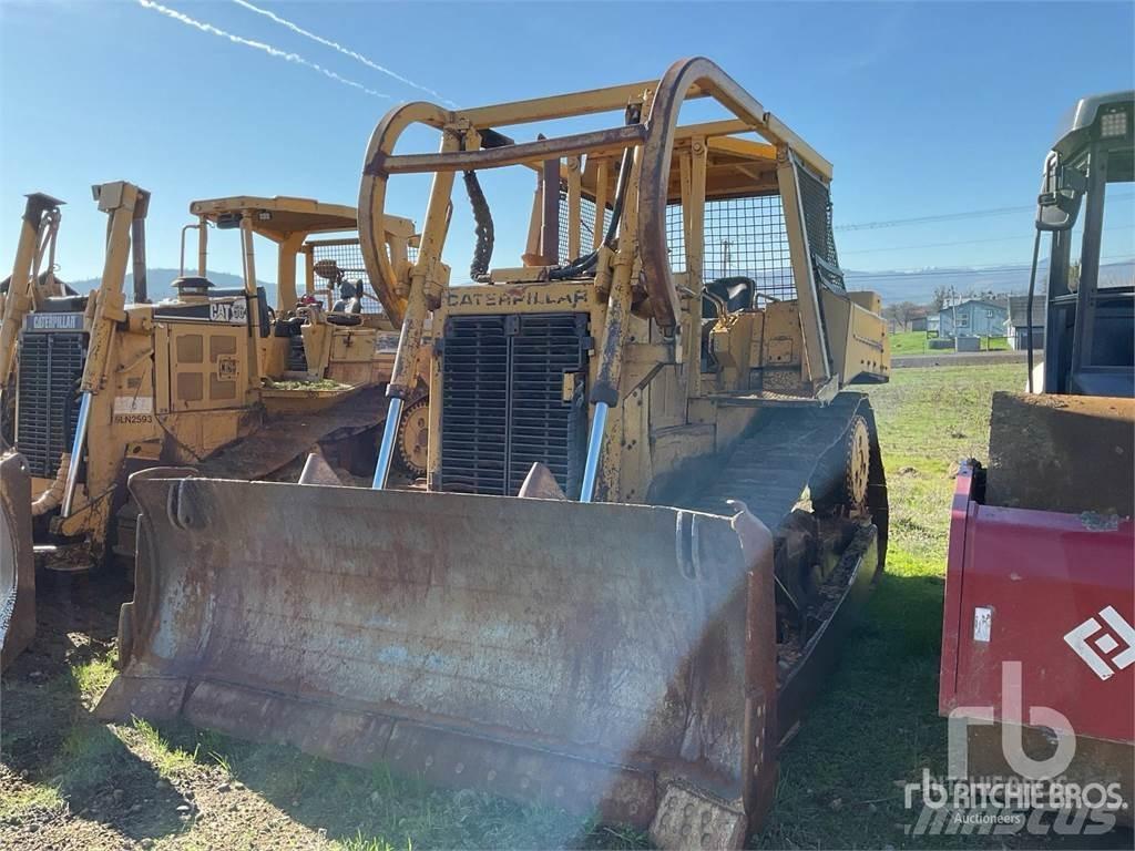 CAT D6H Верижни булдозери
