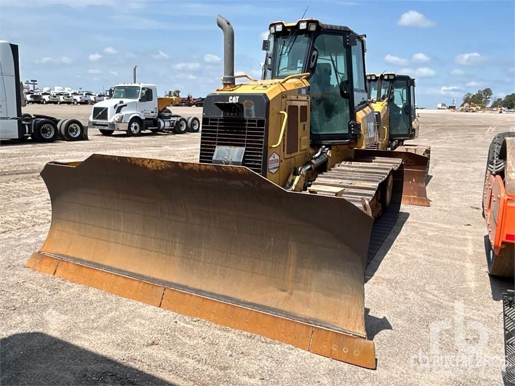 CAT D6K2 LGP Верижни булдозери
