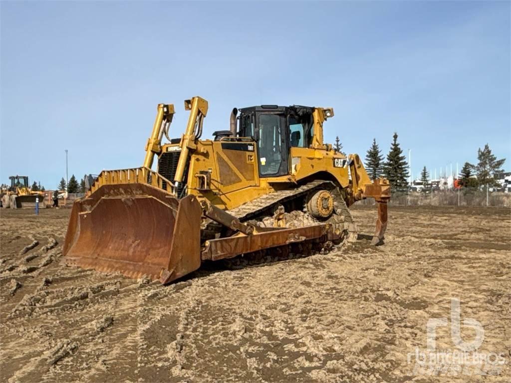 CAT D8T Верижни булдозери
