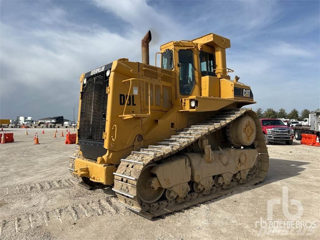 CAT D9L Верижни булдозери
