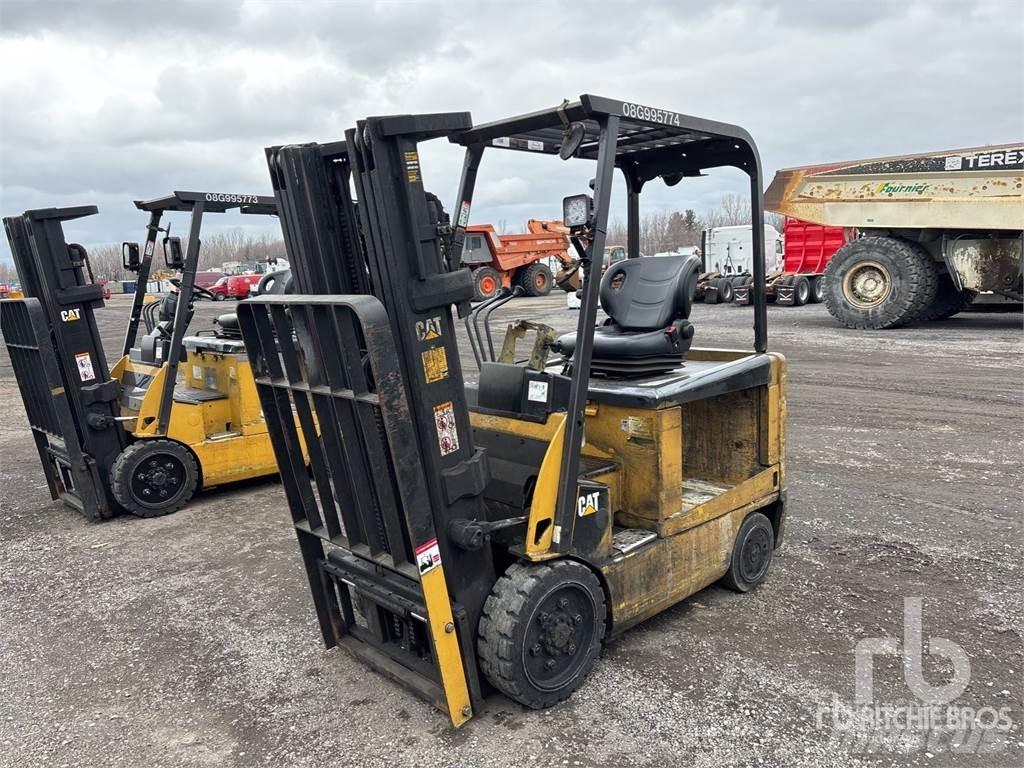 CAT EX4000 Електрически вилични кари-повдигачи