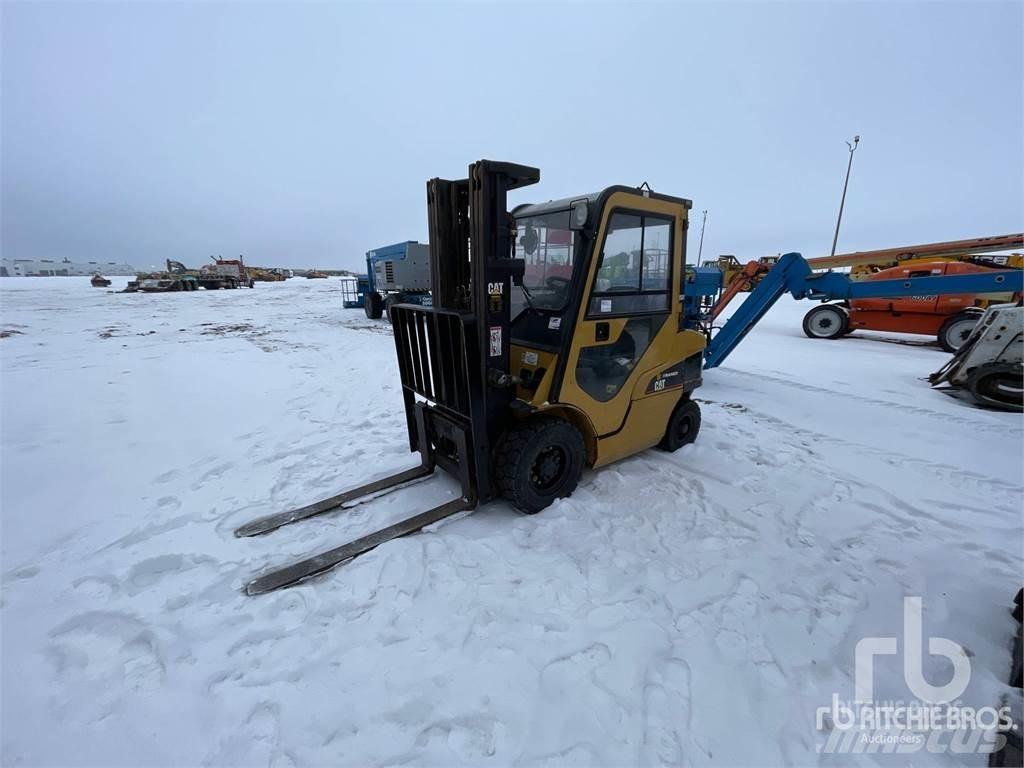 CAT P5000 Дизелови камиони