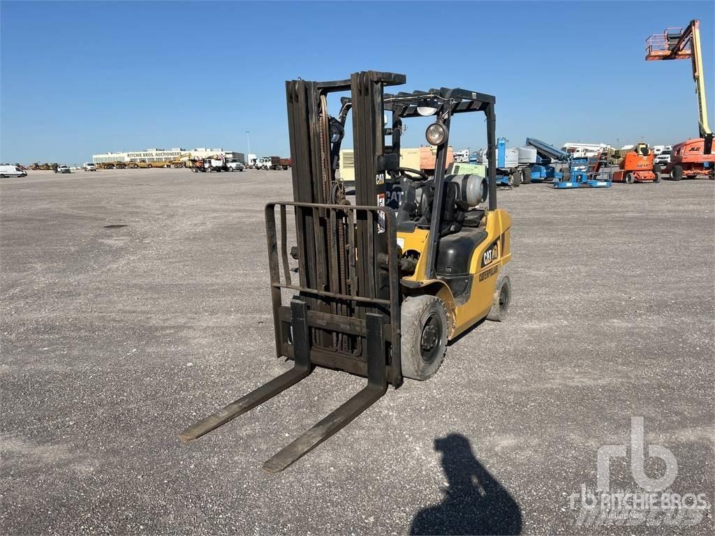 CAT P5000 Дизелови камиони