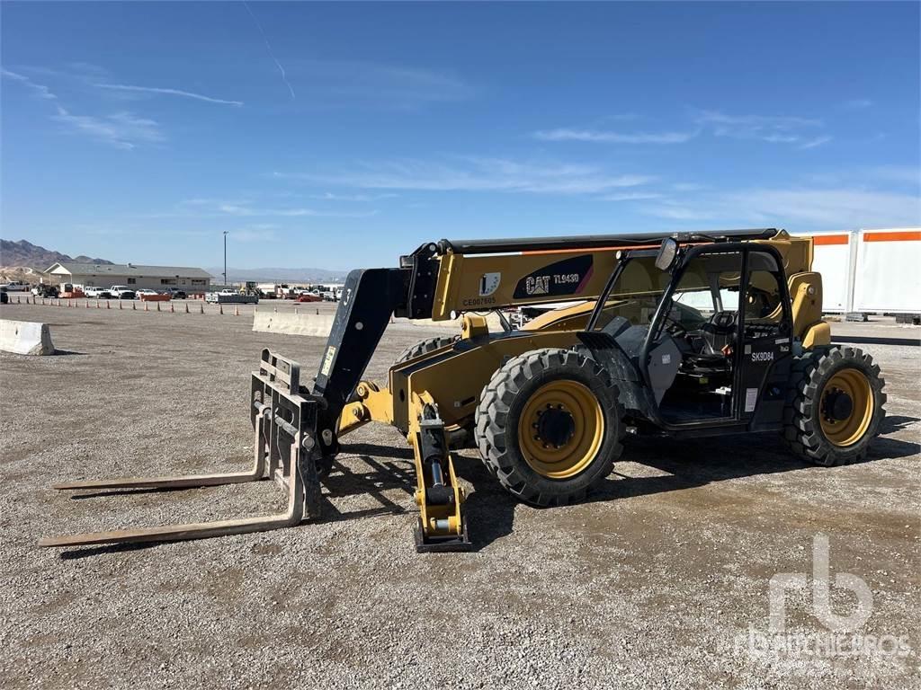 CAT TL943D Телескопични товарачи