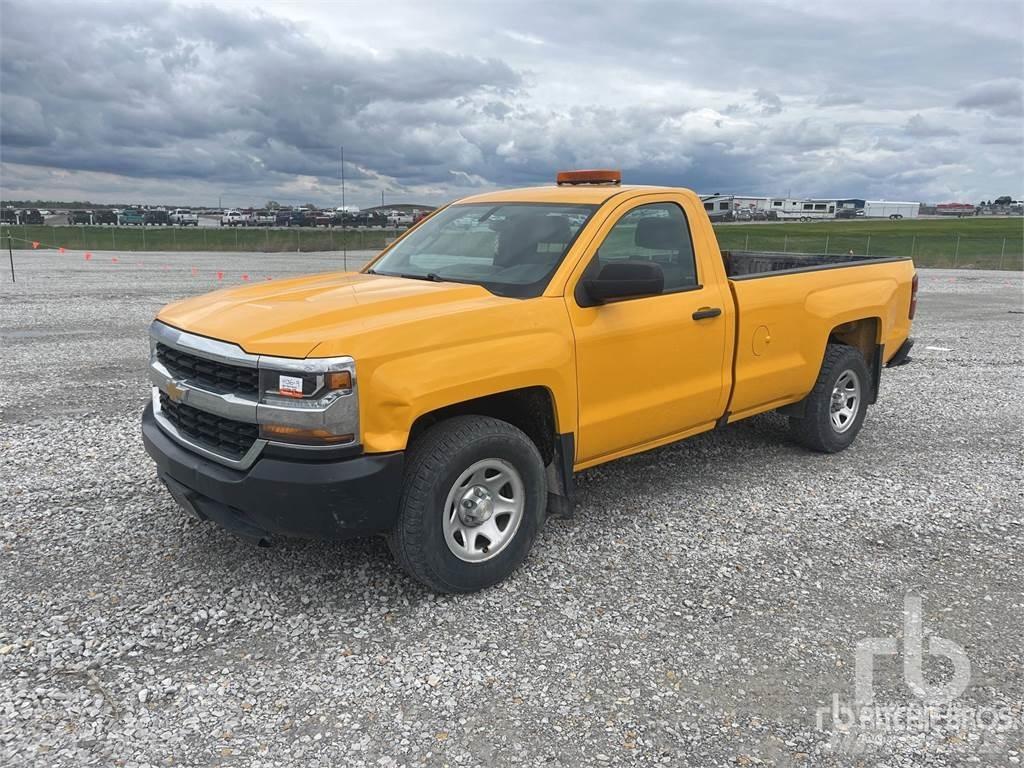 Chevrolet 1500 Пикапи