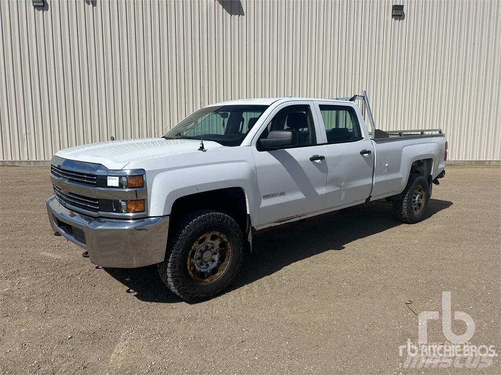 Chevrolet 2500 Пикапи